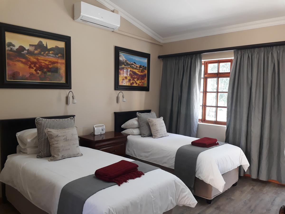 17 On Bird Guest House โบฟอร์ตเวสต์ ภายนอก รูปภาพ