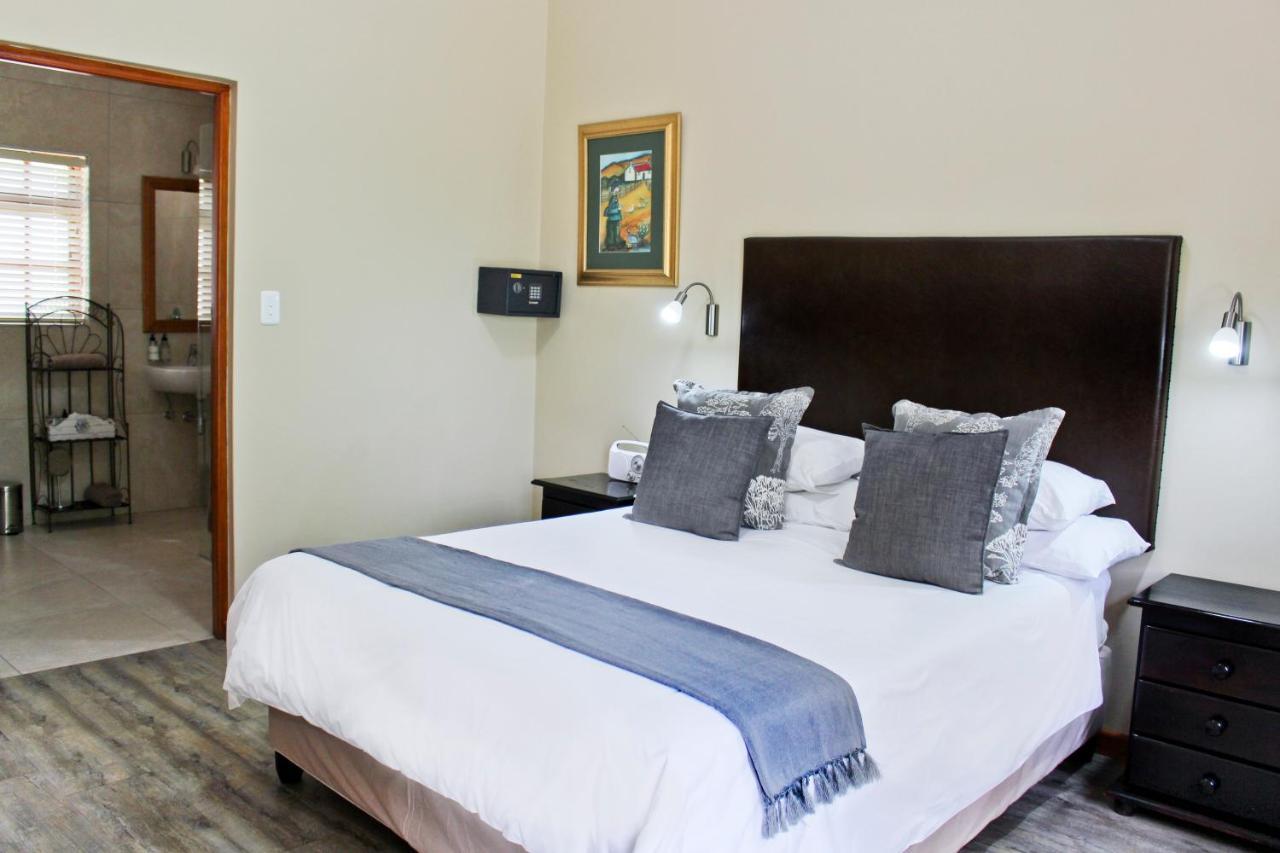 17 On Bird Guest House โบฟอร์ตเวสต์ ภายนอก รูปภาพ