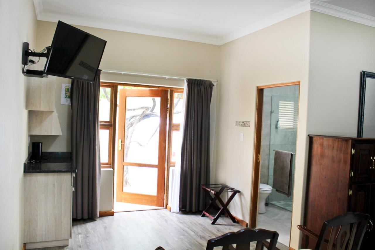 17 On Bird Guest House โบฟอร์ตเวสต์ ภายนอก รูปภาพ